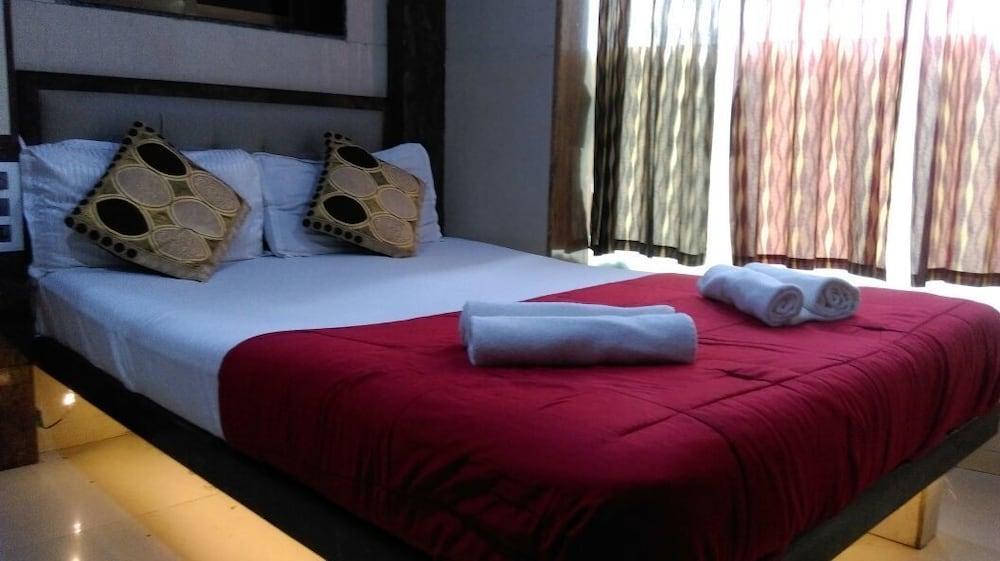 Hotel Paris Residency Mumbai Bagian luar foto